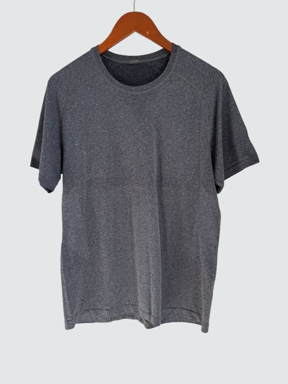 Lululemon Metal Vent Tech Short Sleeve Shirt Grey Seamless Performance Shirt - S